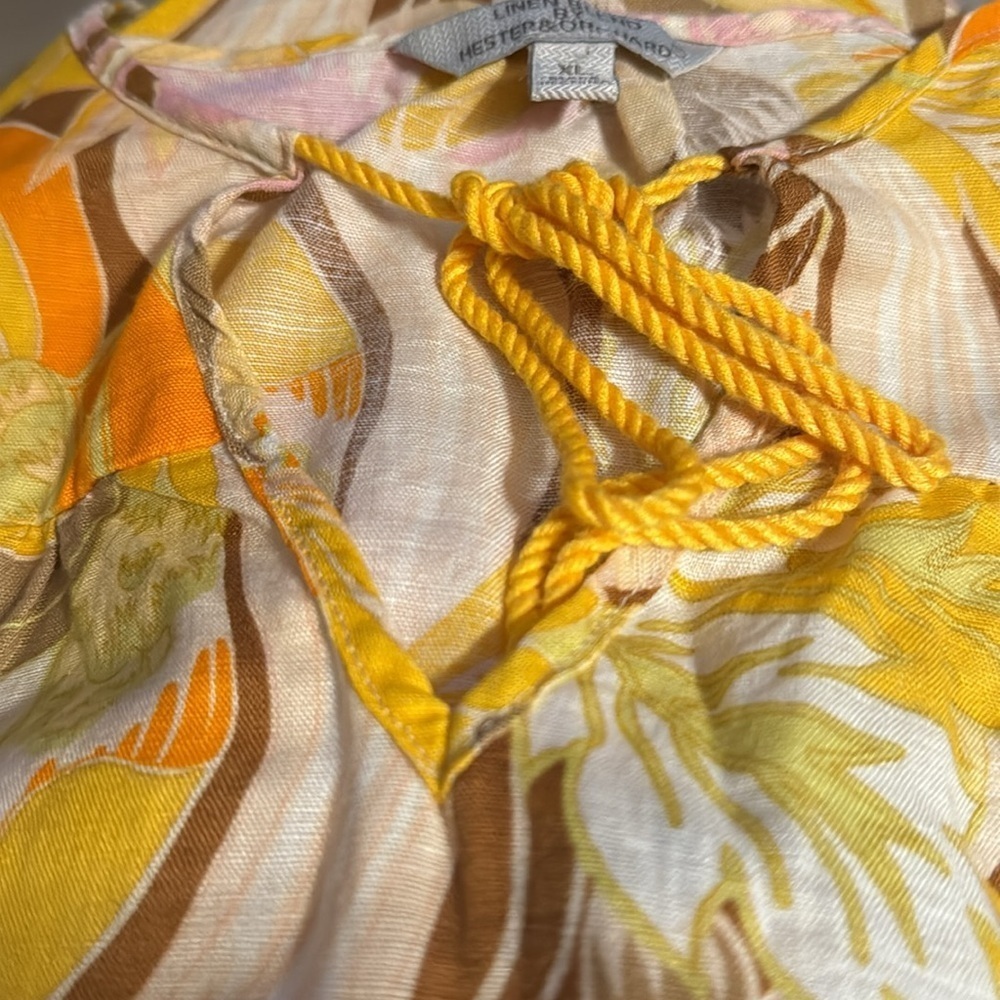 Linen‎ Blend by Hester & Orchard floral print yellow hues split collar top Sz XL - Picture 6 of 7